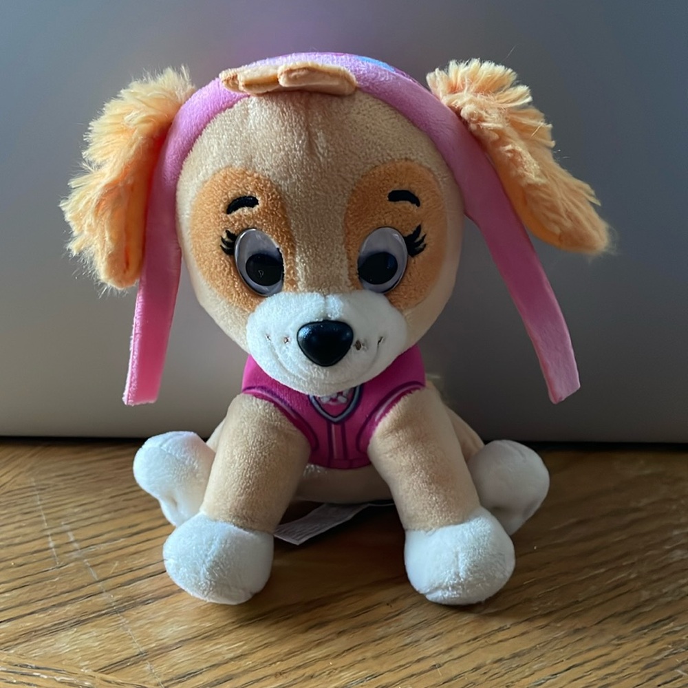 Paw Patrol Skye Plush 5 3/4 Inches